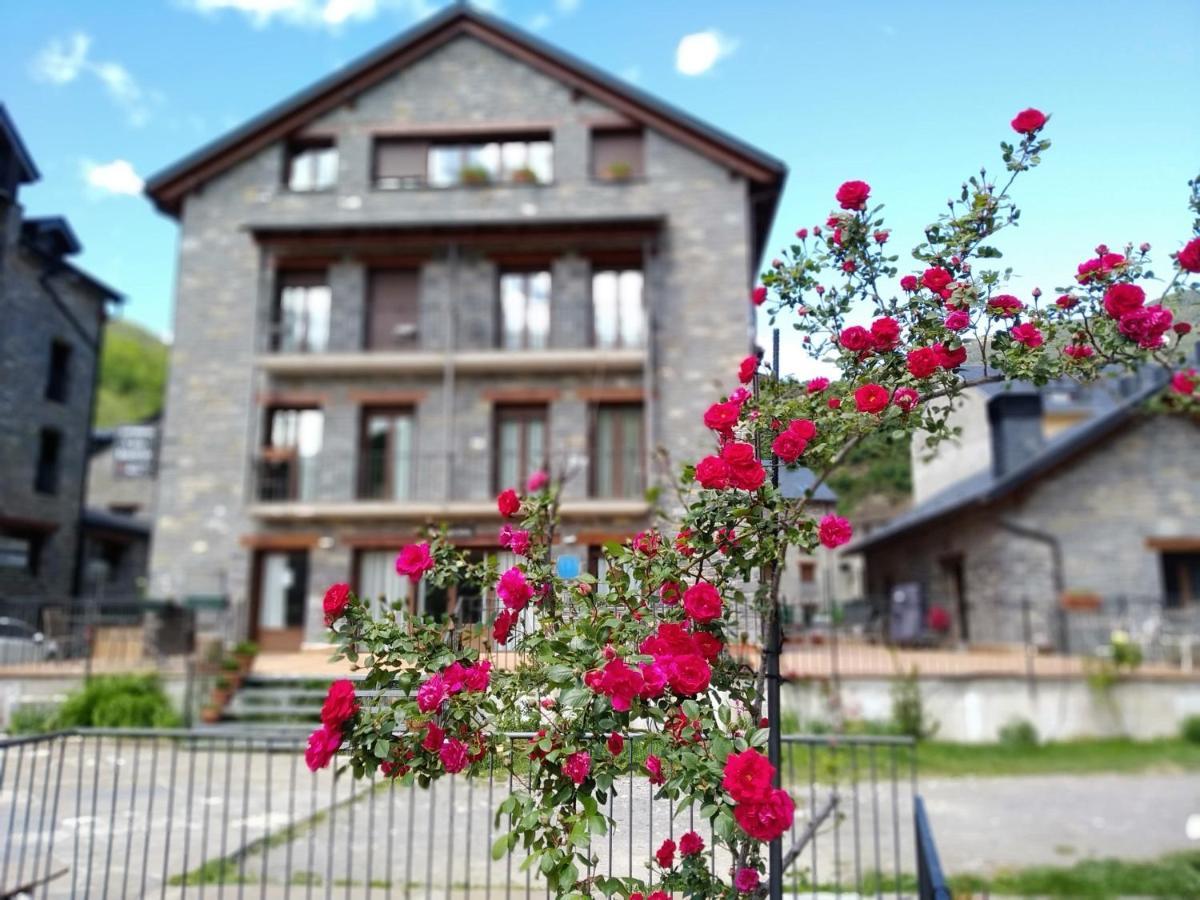 Apart. Casa Juaneta Pirineo-Ordesa Broto Buitenkant foto
